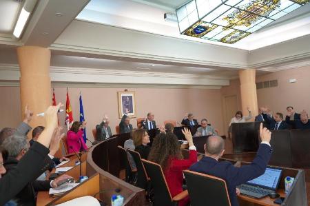 Imagen El Pleno de la Diputación de Segovia ha aprobado la concesión de ayudas de un PAIMP histórico que llevará cerca de 9,5 millones de euros a los pueblos de la provincia